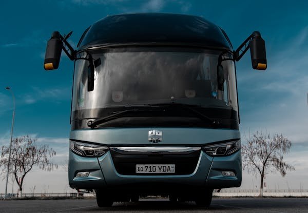 Location bus Paris : le transport idéal pour vos événements !